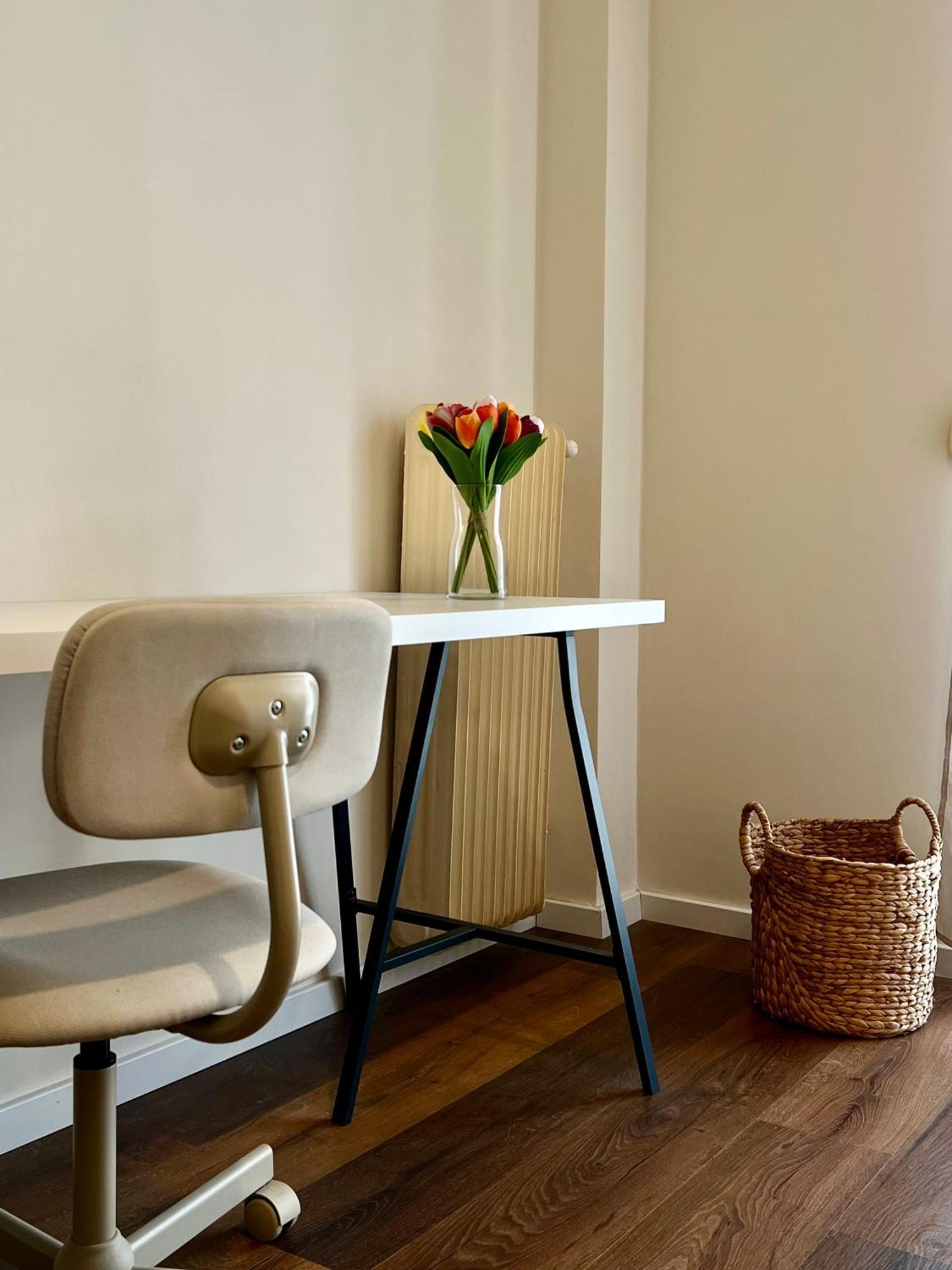 L Aparts Apartment